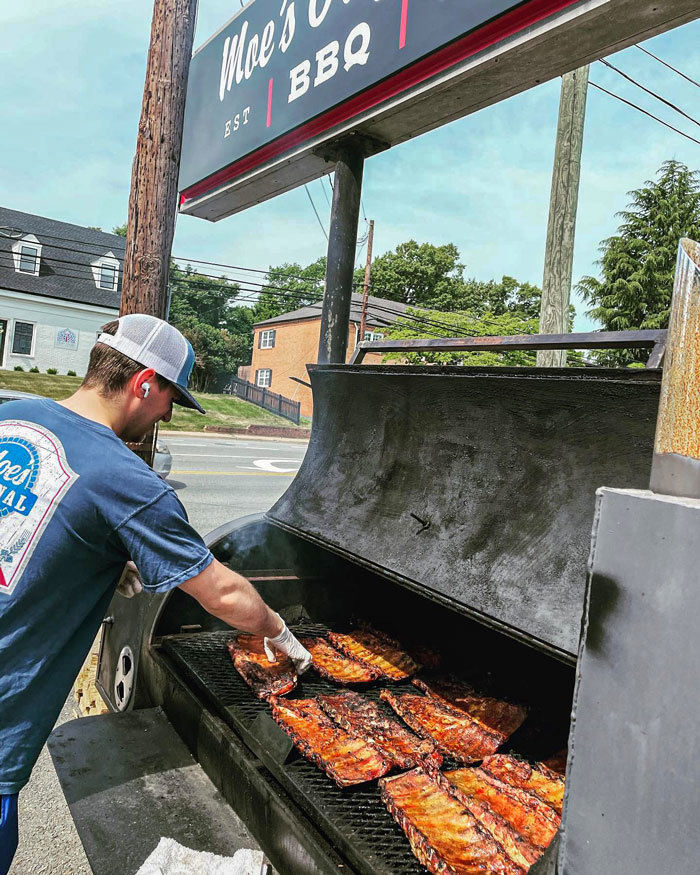 Moe’s Original Bar-B-Que in Charlottesville