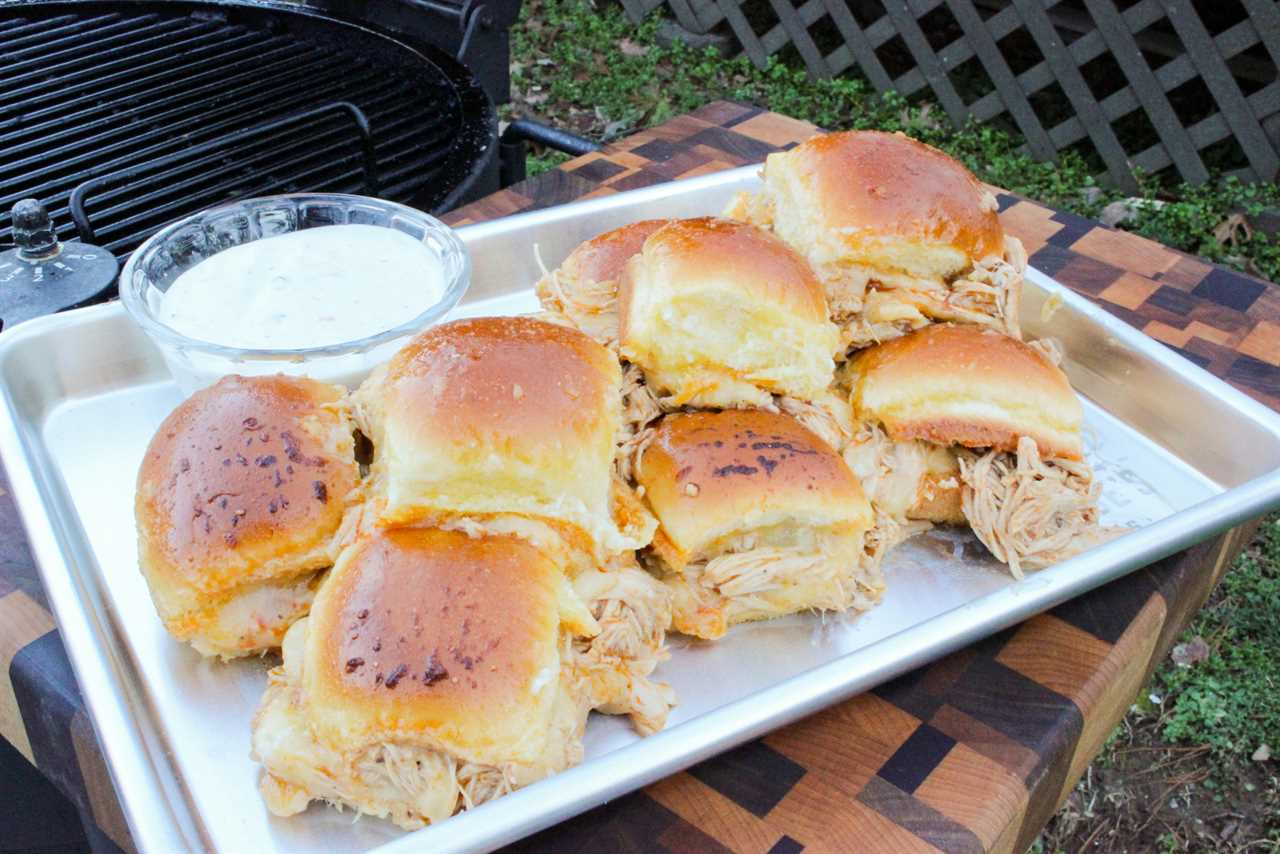 Cheesy Buffalo Chicken Sliders