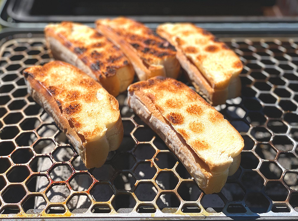 Grilled Buns for Hot Dogs