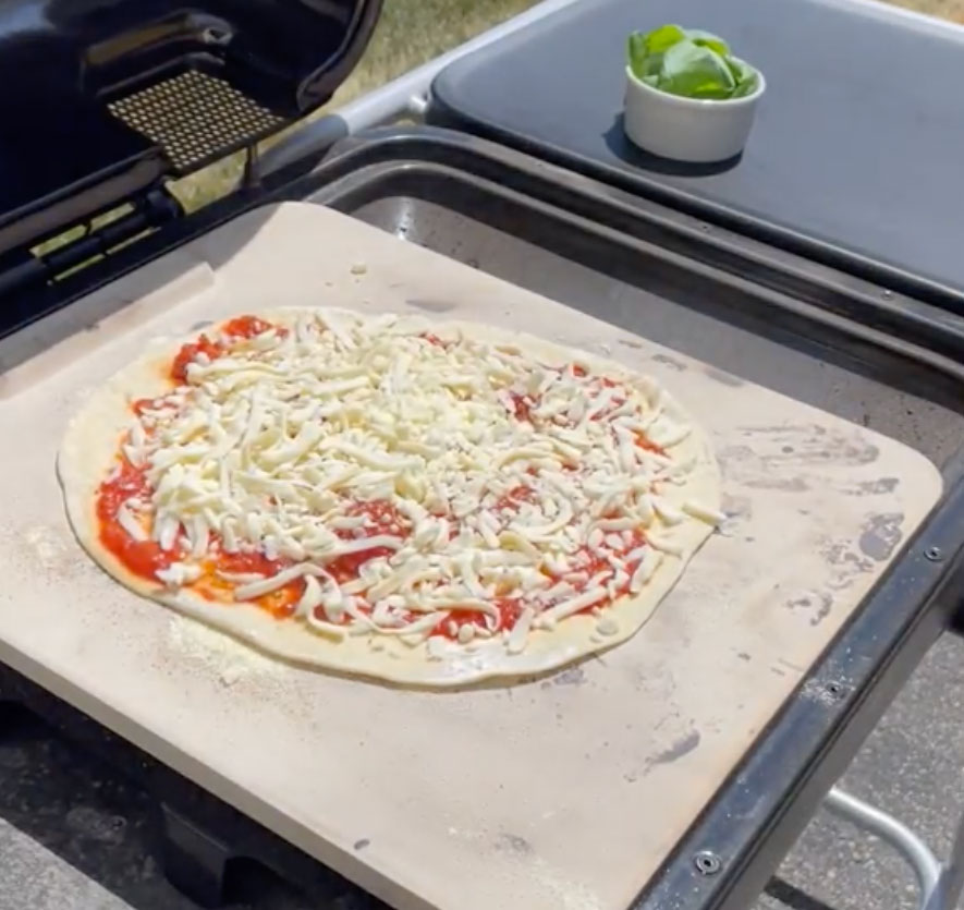 pizza on spark grill