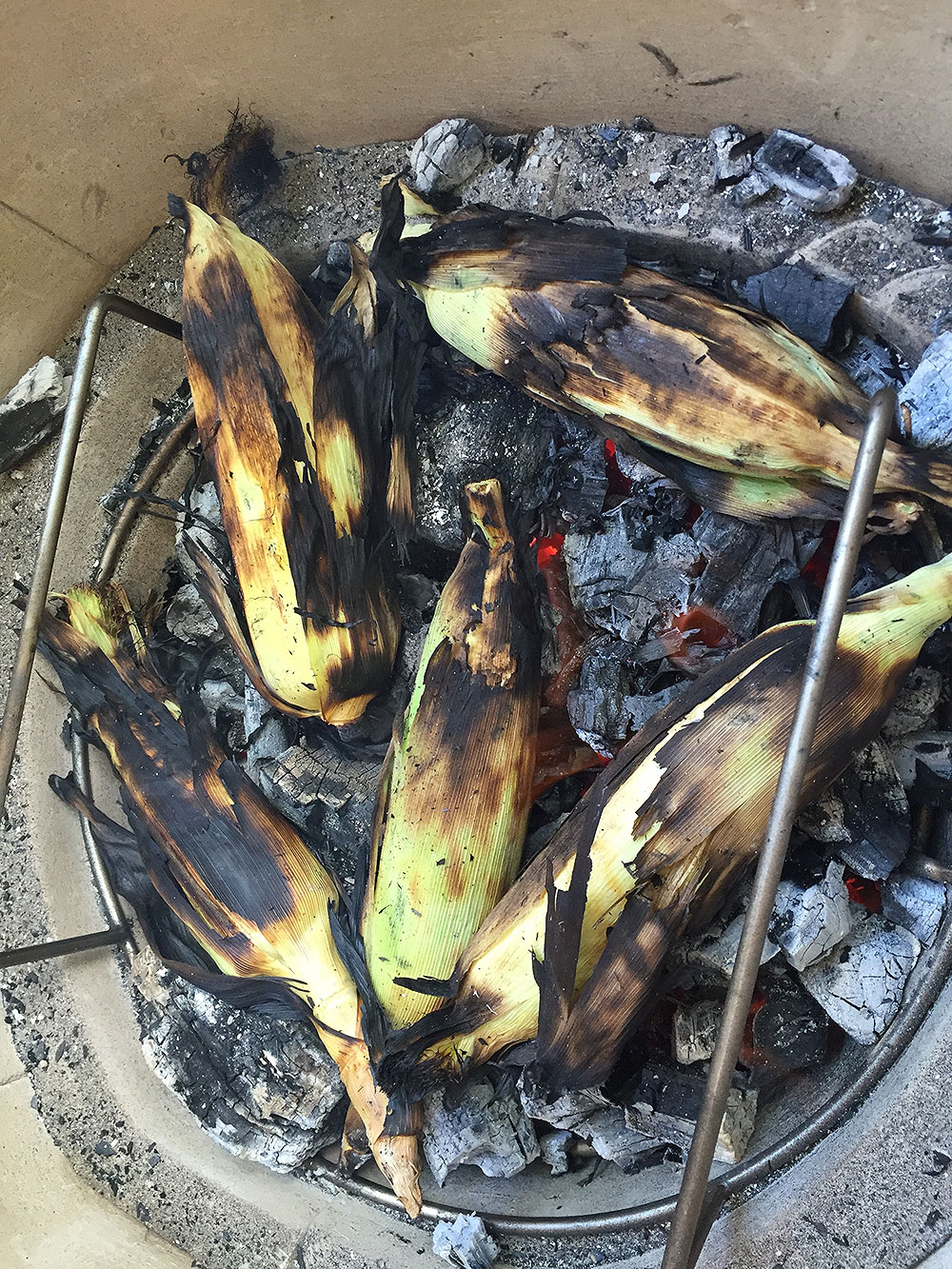 Caveman Style Corn - Grilling a Clambake