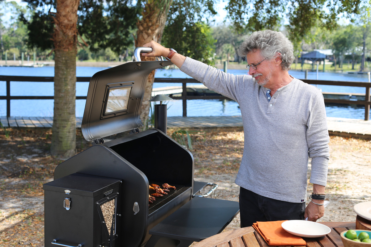 Steven Raichlen with Green Mountain Grill Pellet Grill