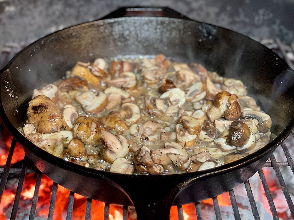 Mushrooms in the pan