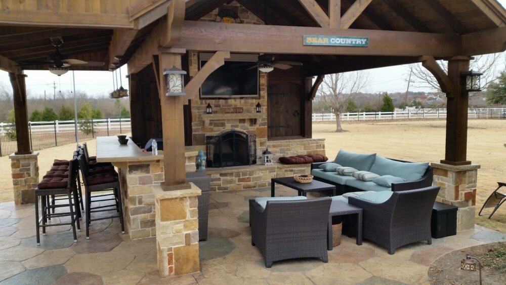 Creating a Cozy and Comfortable Outdoor Living Room