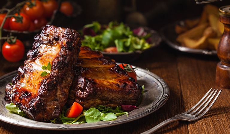 Love Pork Ribs? Here’s an Easy, Mouthwatering Recipe for You to Try!