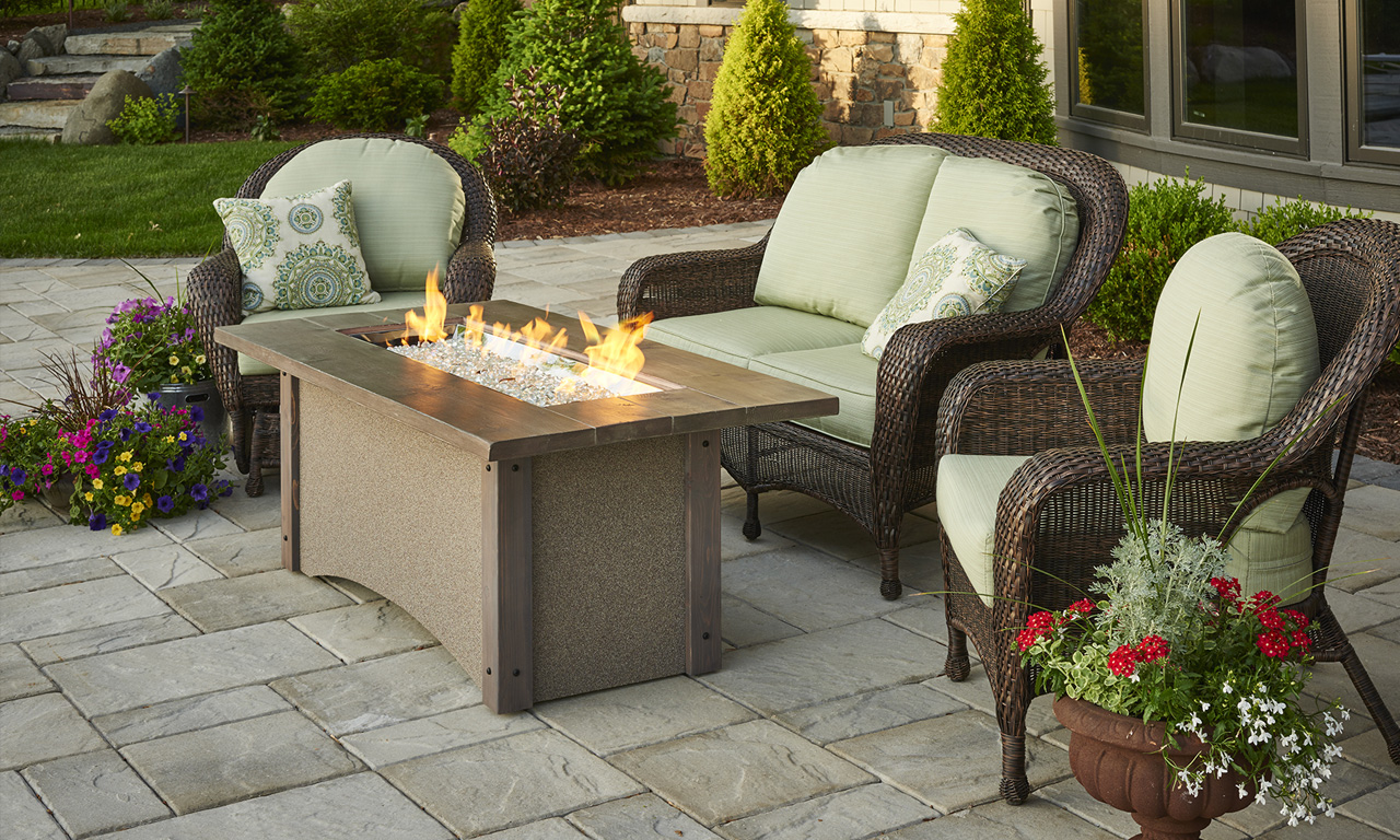 Fire Pits & Fire Tables